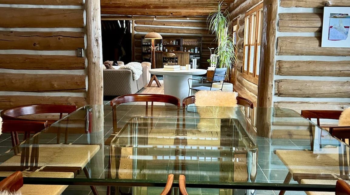 Log Lodge Estate